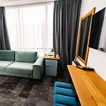 Hotel Boutique And 4*
