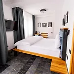 Boutique And Hotel