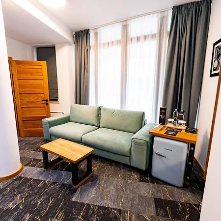 Boutique And 4* Cluj-Napoca