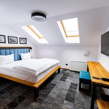 מלון Boutique And קלוז'-נאפוקה