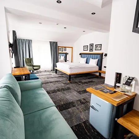 Boutique And Hotel 4*