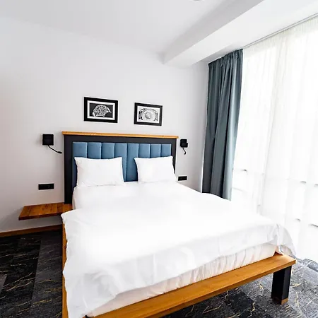 Boutique And מלון 4*