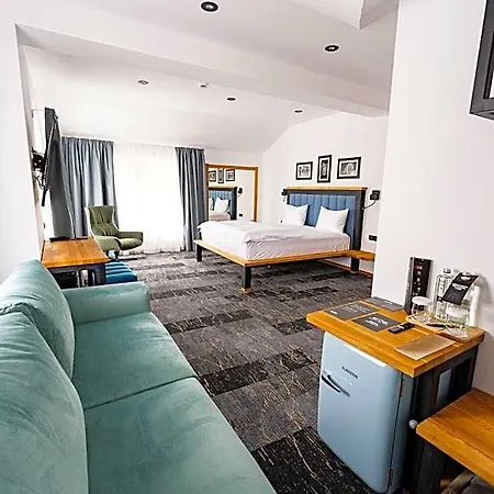 Boutique And Hotel 4*