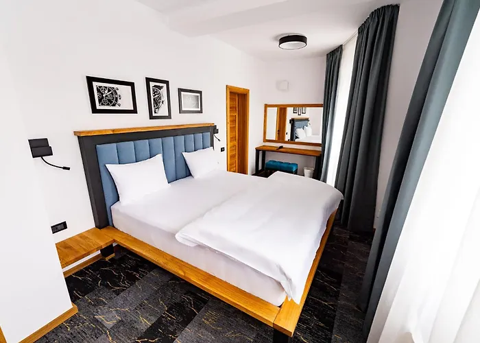 Boutique And 4* Kluž